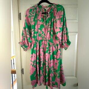 NWT Pink and Green flowy dress with ruffle collar